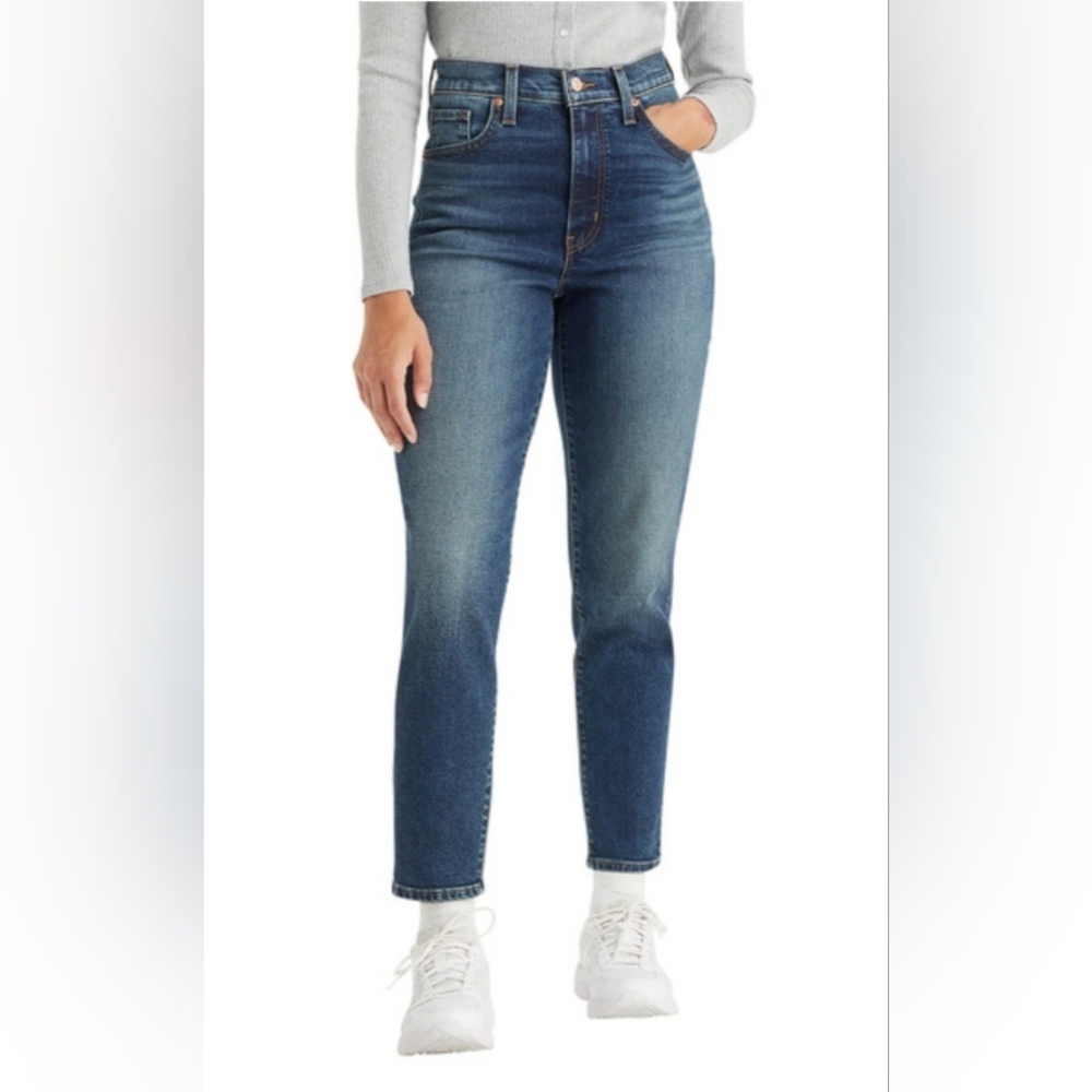 New Levi’s Women's High Waisted Mom Jeans Size 29 x 29
